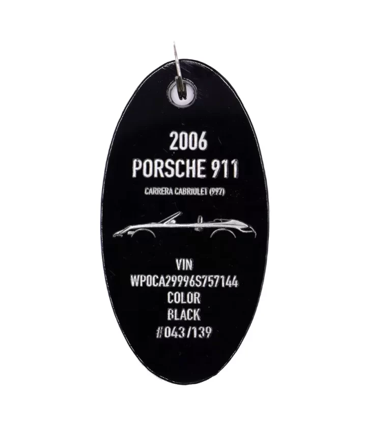 Porsche gift keychain
