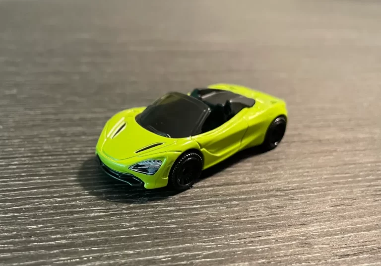 McLaren Gifts diecast